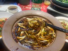 -魏铭鱼头捞饭(晋阳路店)