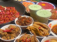 -萍姐火锅·公路夜市(武汉首店)