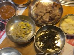 -老炉家木炭烤肉(长江国际店)