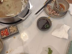 -喃喃椰·糟粕醋·椰子鸡火锅(七堡花园店)