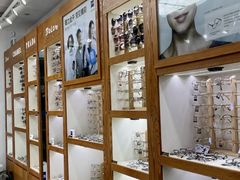 -沪睛眼镜蔡司官方授权店(金桥佳林路店)