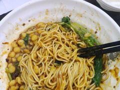 -耙豌豆重庆小面