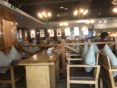 大堂-好伦哥(温都水城店)