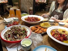 -叶派龙虾•招牌香辣蟹·海鲜(中海国际店)