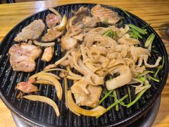 -石记老北京炙子烤肉(松园店)