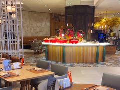 -松咖啡自助餐厅·松北香格里拉