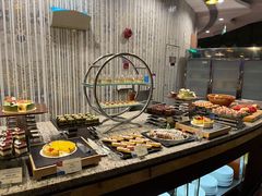 -怡豪大饭店·银顶旋转餐厅