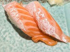 三文鱼刺身寿司-沼津港精致料理·寿喜烧·烧鸟(龙湖南桥天街店)