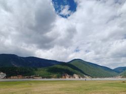 -纳帕海依拉草原