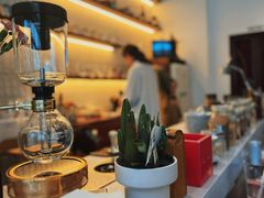 -Café Monson