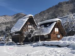 -白川乡与五箇山的合掌构造村落