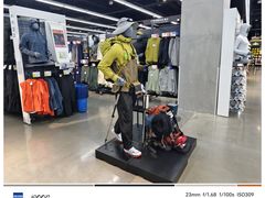 -迪卡侬(大英山店)