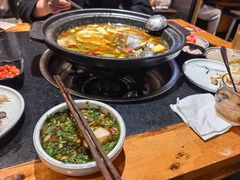 -小饕荟雅安贡椒鱼鲜馆(广福桥店)