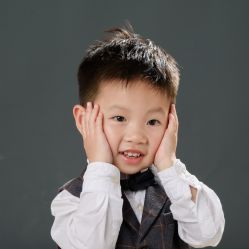 -宝贝天空儿童摄影(花溪店)