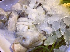 -J Daeng Seafood