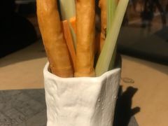 笔筒色拉-穹六人间 people 6(岳阳路店)