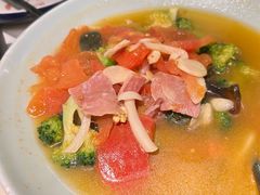 -绿茶餐厅(南翔印象城MEGA店)