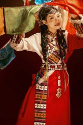 -盘子女人坊古装写真摄影(南京总店)