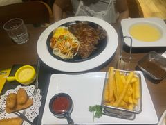 -豪客来牛排(空港华联店)