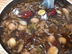 -白翔甜食店