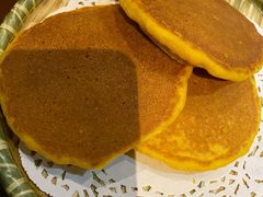 玉米面贴饼子-黑土印象菜馆(三元桥店)