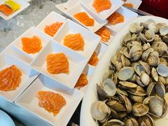 三文鱼-明月东一酒店·菲斯特自助餐厅