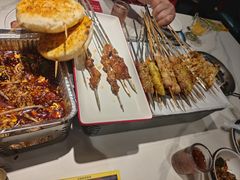 -头牌·鹤岗小串(万达店)