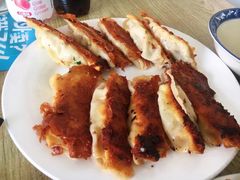 -一品鲜鱼锅贴(人民一路店)