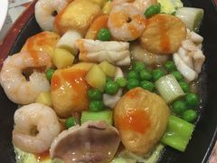 -新大咀港式茶餐厅(宝山万达店)
