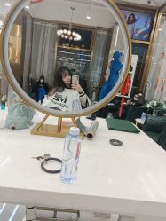 -5M HAIR SALON