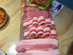 五花肉-金顺韩式烤肉·网红烤肉店(广利路店)