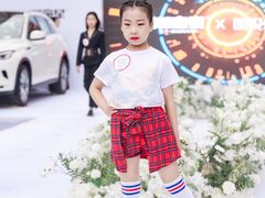 -潮童星少儿模特形体培训(郑州总校)
