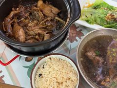 -阿灶卤煮老店·姜母鸭(五店市总店)