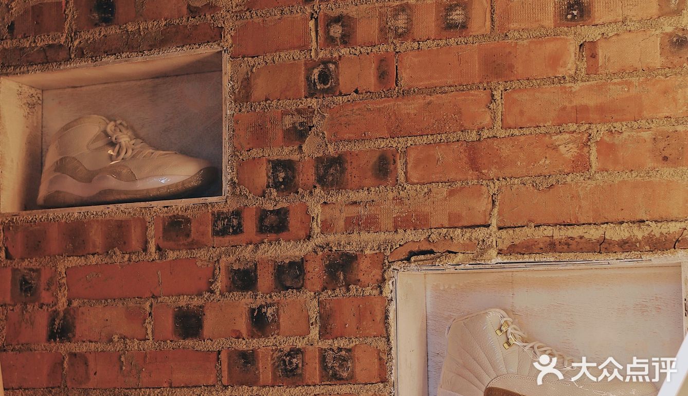 南宁咖啡馆·sneaker lab×cafe wu