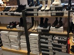 -百联临沂购物中心(临沂路店)