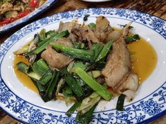 蒜苗回锅肉-雨田饭店(华兴东街店)