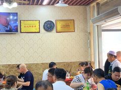 -穆彦华逍遥镇胡辣汤(岗坡路店)