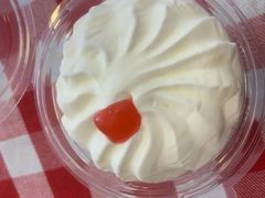 -红宝石·鲜奶小方·海派西点房(肇嘉浜店)