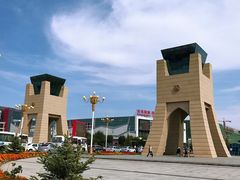 -霍尔果斯国门景区
