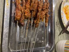 -巴依兄弟西域美食(机场店)