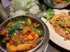 -大头虾越式风味餐厅(光明广场店)