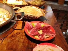 -四小区火锅·巷子里的重庆火锅(花照壁店)