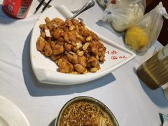 -峨嵋酒家总店(车公庄店)