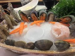 -牛魔王时尚回转餐厅