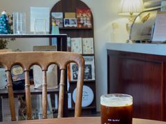-Café Monson