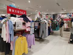 -优衣库(郑州二七万达广场店)