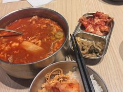 -梨花牛肉汤饭(仁恒伊势丹店)