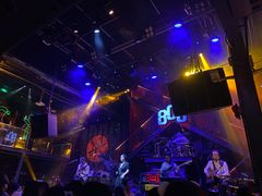 -808 LiveHouse