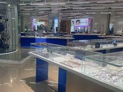 -优购镜仓(黄岛吾悦店)