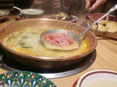 -洱火云南酸菜牛肉火锅(石景山当代商城店)